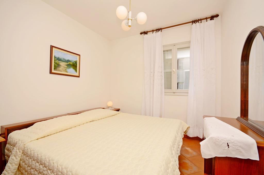 Apartments Dea 포레치 외부 사진